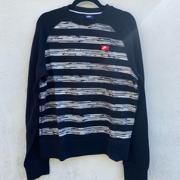 Nike Other - Nike Sweater